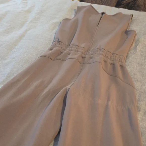 SPANX Airessentials Sleeveless Jumpsuit in Smoke - Picture 11 of 11
